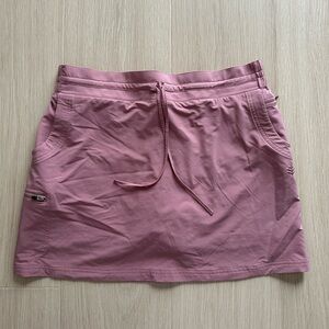 Coolibar Mendocino Travel Skort Women's Medium Mauve Pink UPF 50+